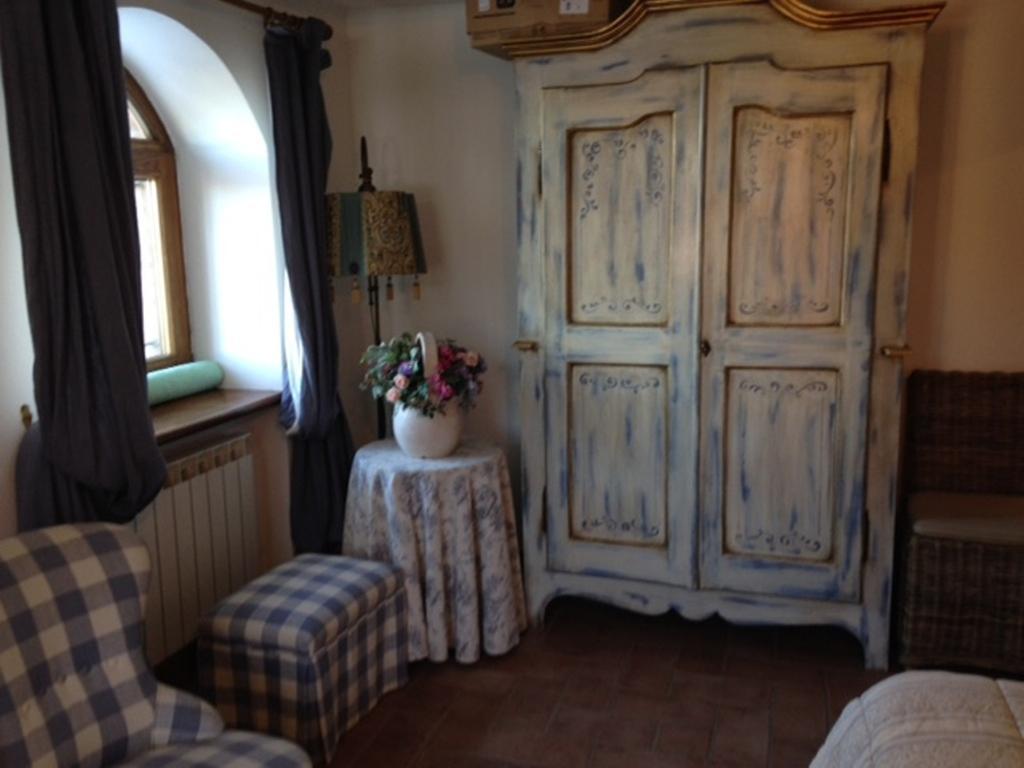 Ferienwohnung Cascina Bricco Ovada Zimmer foto